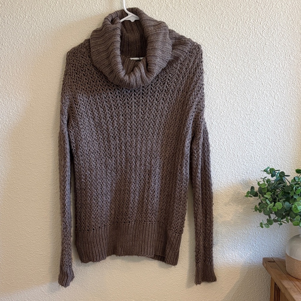 Charlotte Russe Taupe Knit Sweater